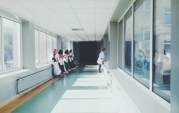 Air-filter-for-healthcare-facilities