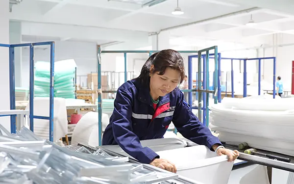 Mid range Air filter manufacturing